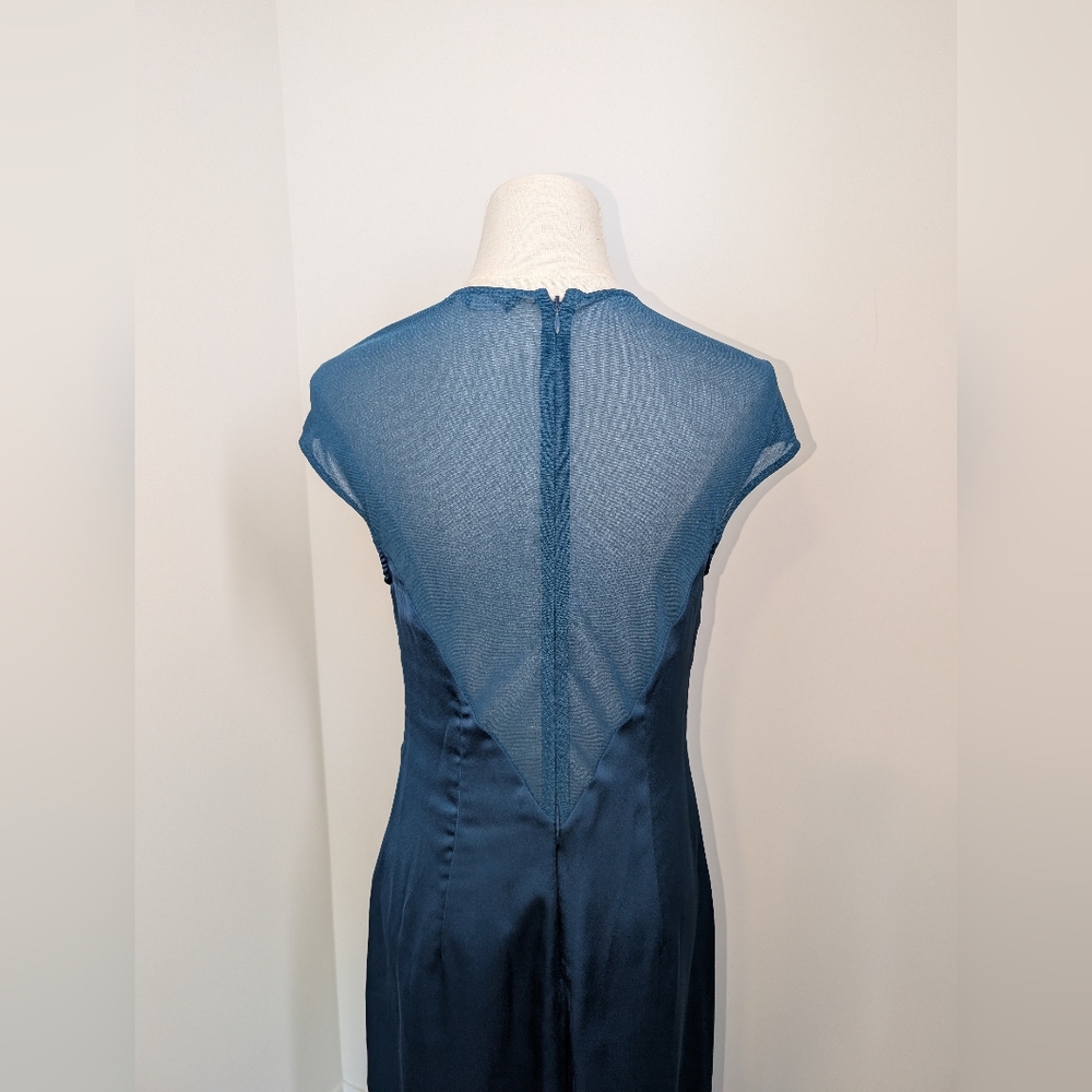 Elegant Teal Evening Gown - Picture 4 of 7